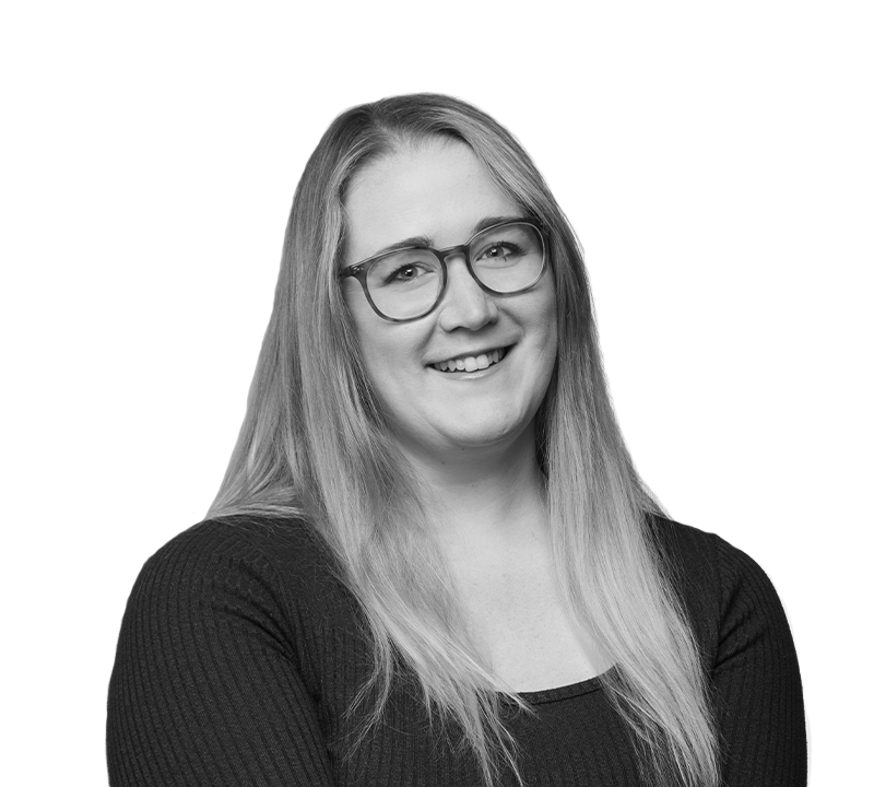 Mindy Avitia's Headshot with transparent background